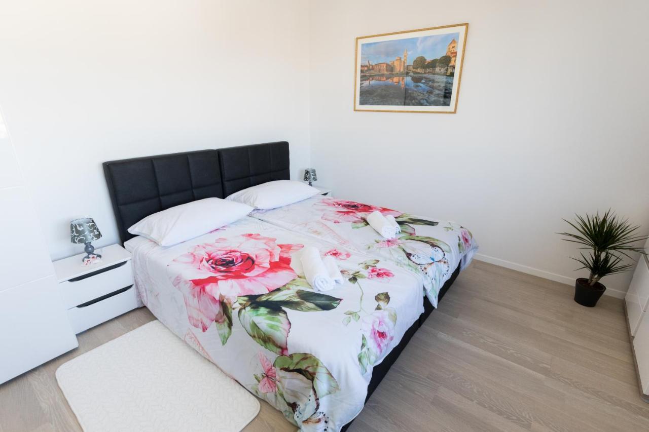 Studio Apartman Moonlight Zadar Exterior foto